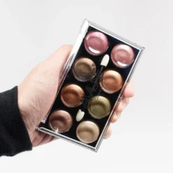 Amuse 8-Color Eyeshadow Palette